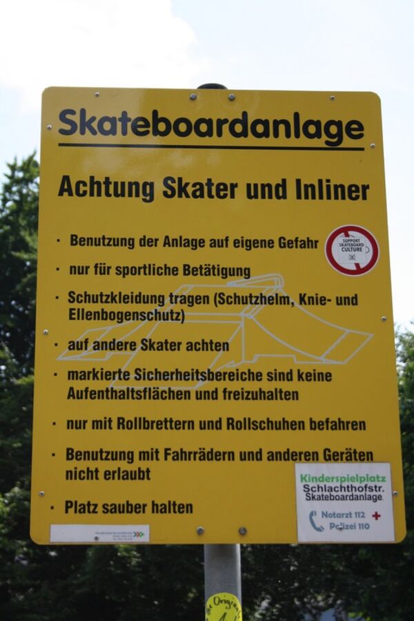 Skateranlage Schild.