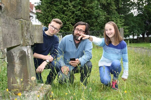 20170613 Adventure Hasefriedhof Nicolas Jakob Bartnik Charlotte.